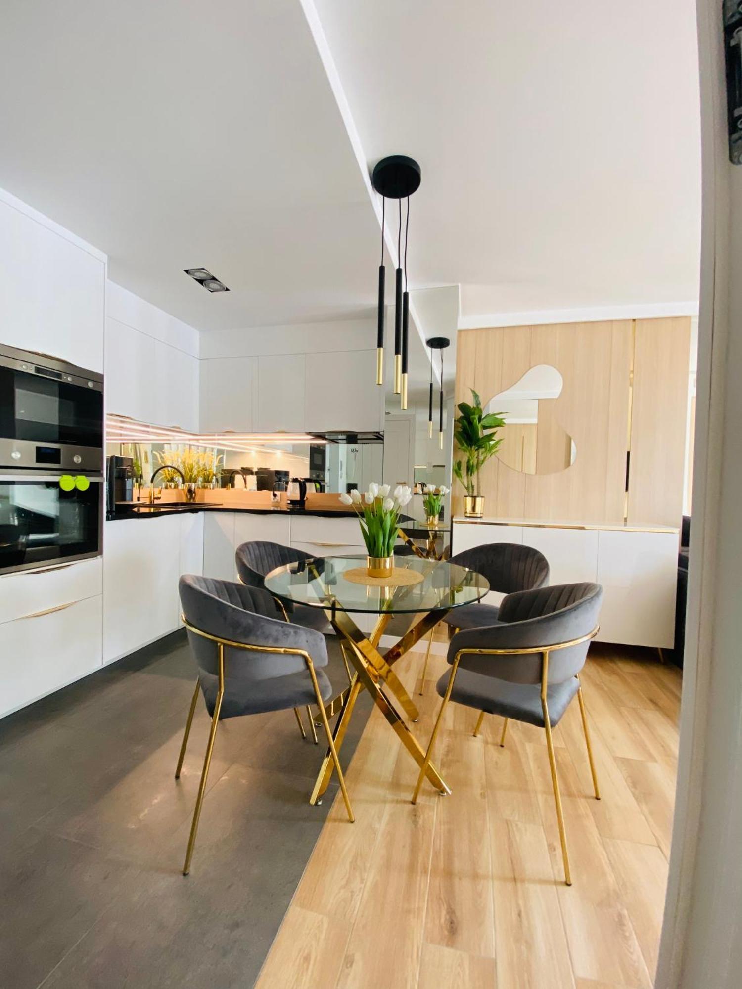 Apartament Moloo I オストルダ エクステリア 写真